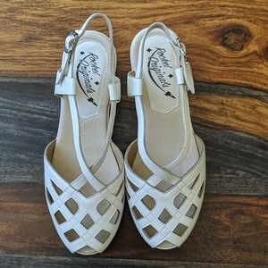 1940s vintage reproduction sandal shoes